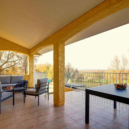 Holiday home Le Boheme Nature Piscine Chauffee Privee Du Tarn Entre Toulouse Et Albi & Les Du Tarn