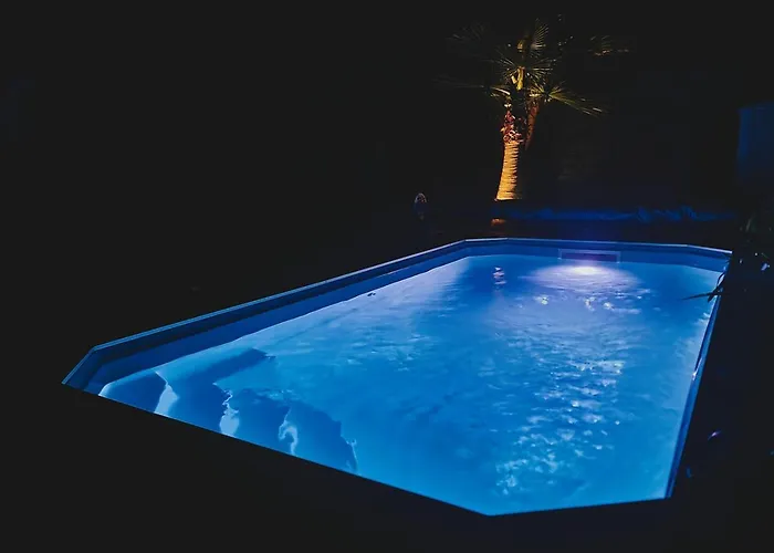 Le Bohème Nature Piscine Chauffée Privée Du Tarn Entre Toulouse Et Albi&les Du Tarn * Peyrole